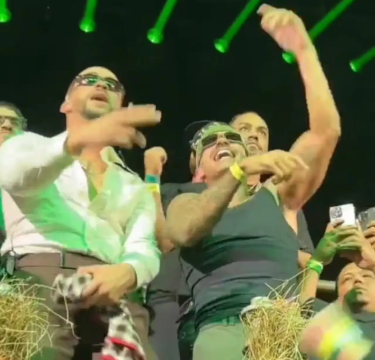 Bad Bunny y Feid en la Play List Obama. Bad Bunny y Feid en la Play List Obama.