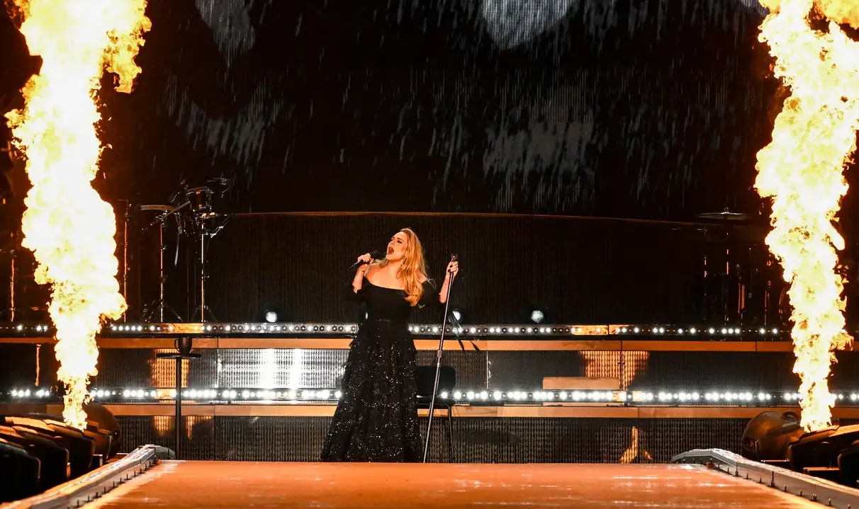 Adele Estrenó Estadio.