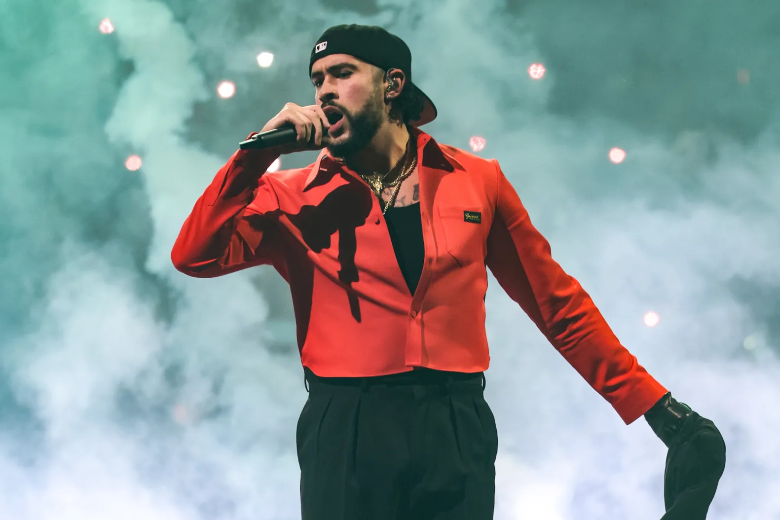 Bad Bunny Regresa Con Un Show Sorpresa Imperdible.