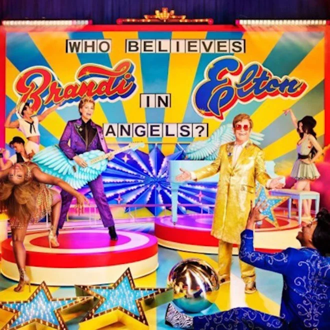Elton John y Brandi Carlile Despliegan Alas Creativas en Nuevo Álbum.