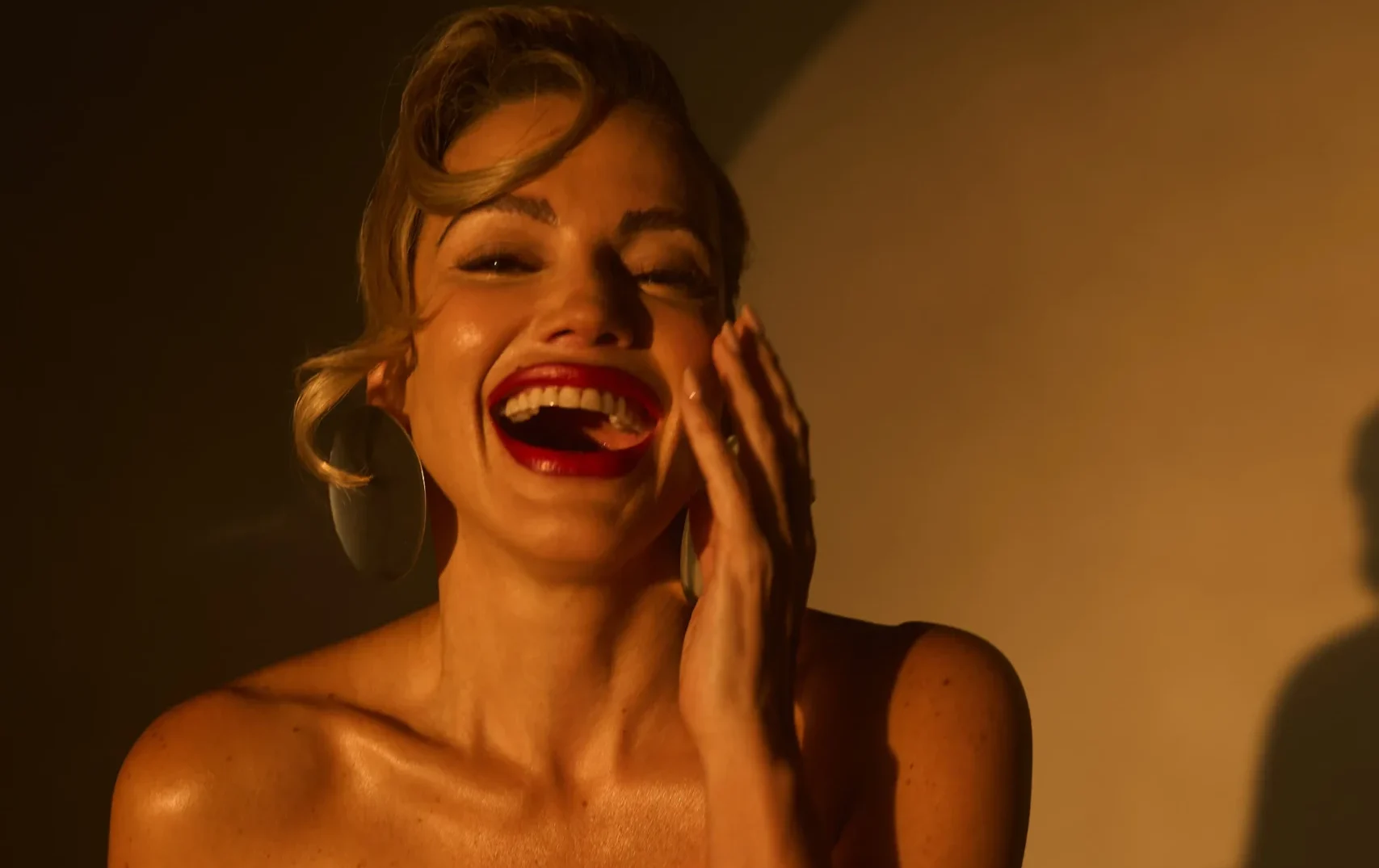 Fanny Lu Vuelve con Más Vida que Nunca.