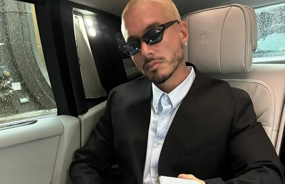 Mixteip El Album Sorpresa de J Balvin.