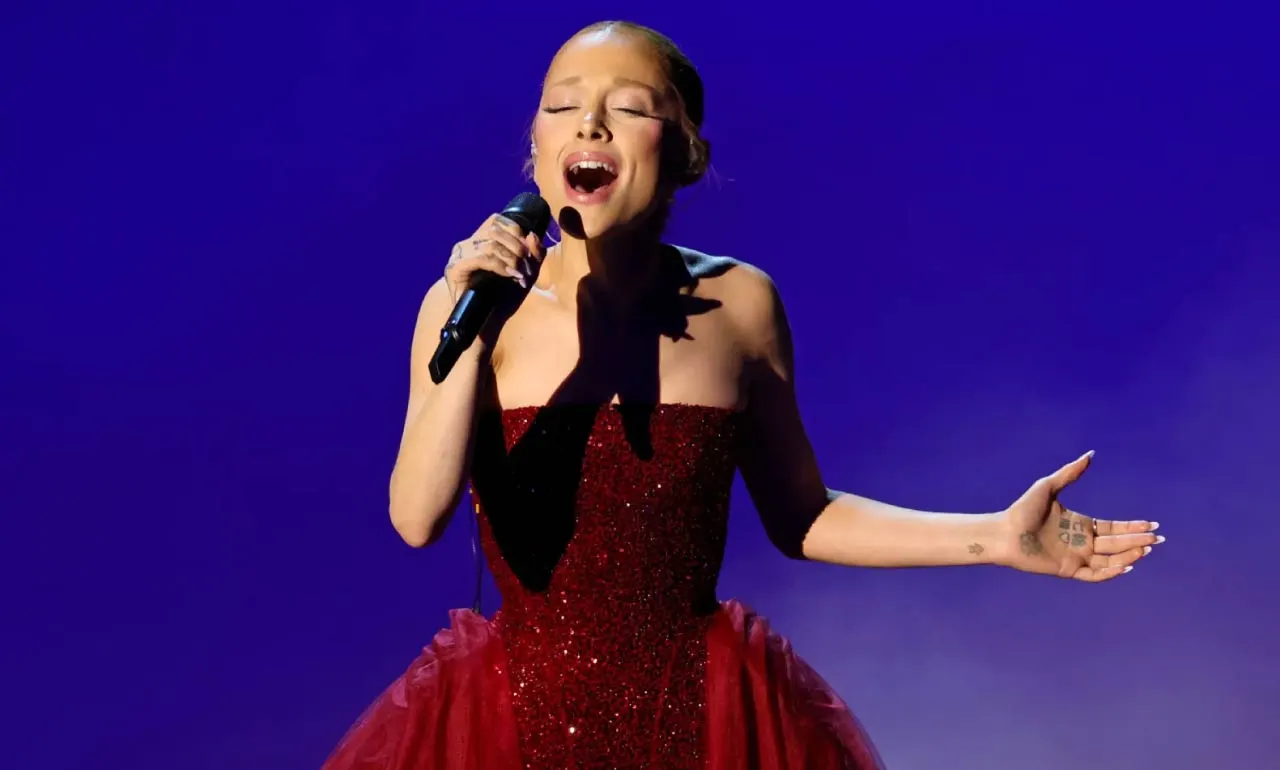 Ariana Grande Confirma Gira Mundial en 2026