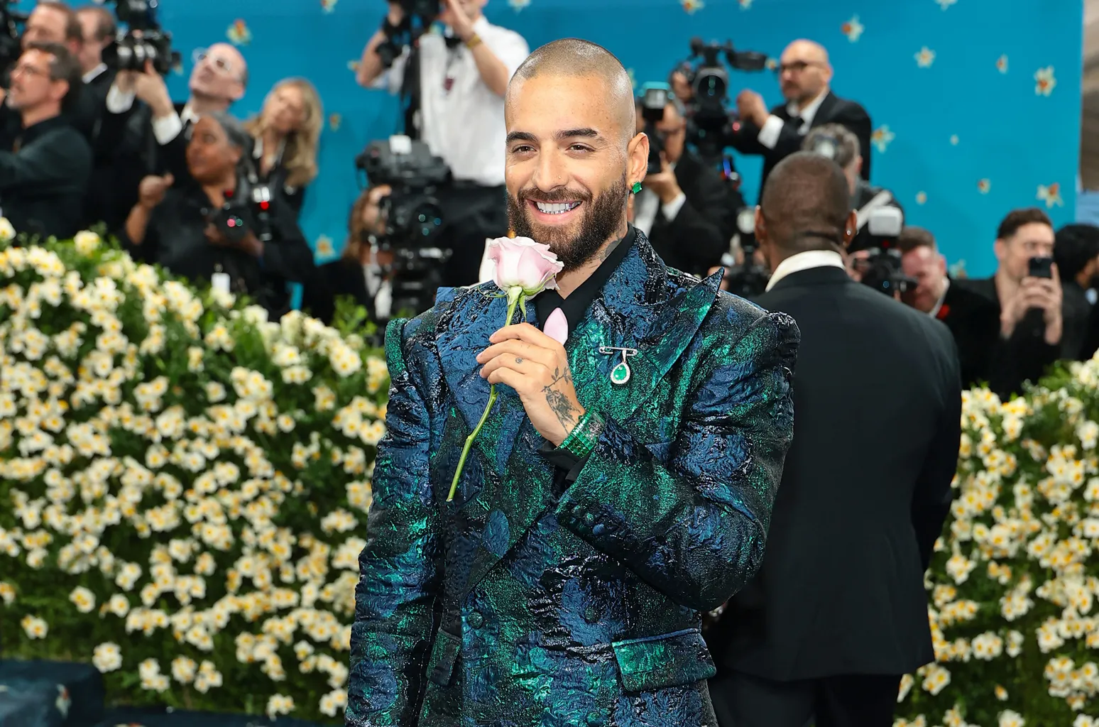 Maluma Toma el Control Total de los Latin Grammy 2025. Maluma Toma el Control Total de los Latin Grammy 2025.