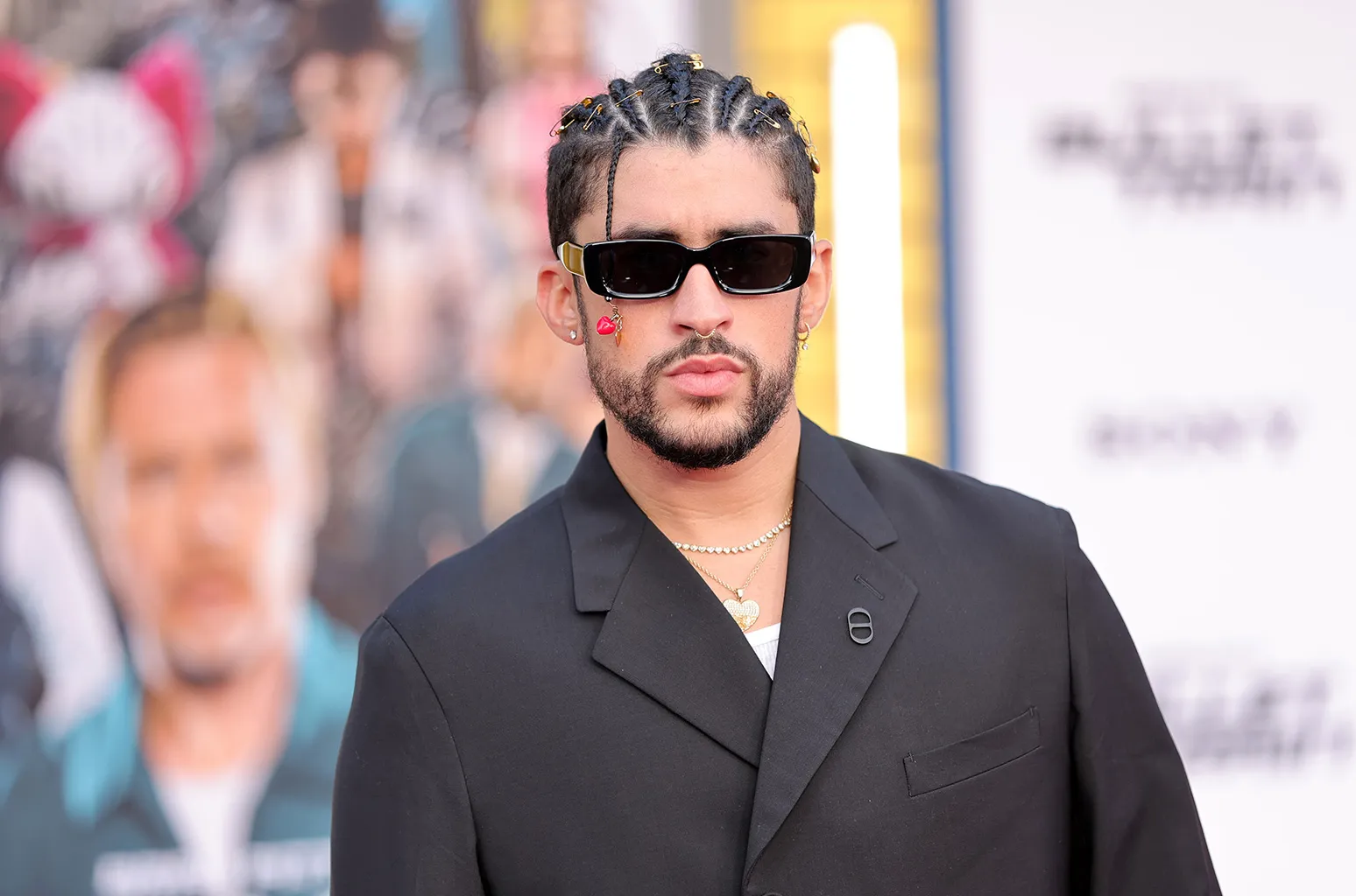 Bad Bunny es Demandado por $16 Millones de Dólares Tras Lío Legal. Bad Bunny es Demandado por $16 Millones de Dólares Tras Lío Legal.