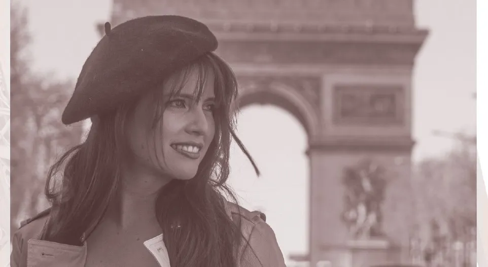 Carolina Vega Cautiva con su Nuevo Viaje Emocional en Paris