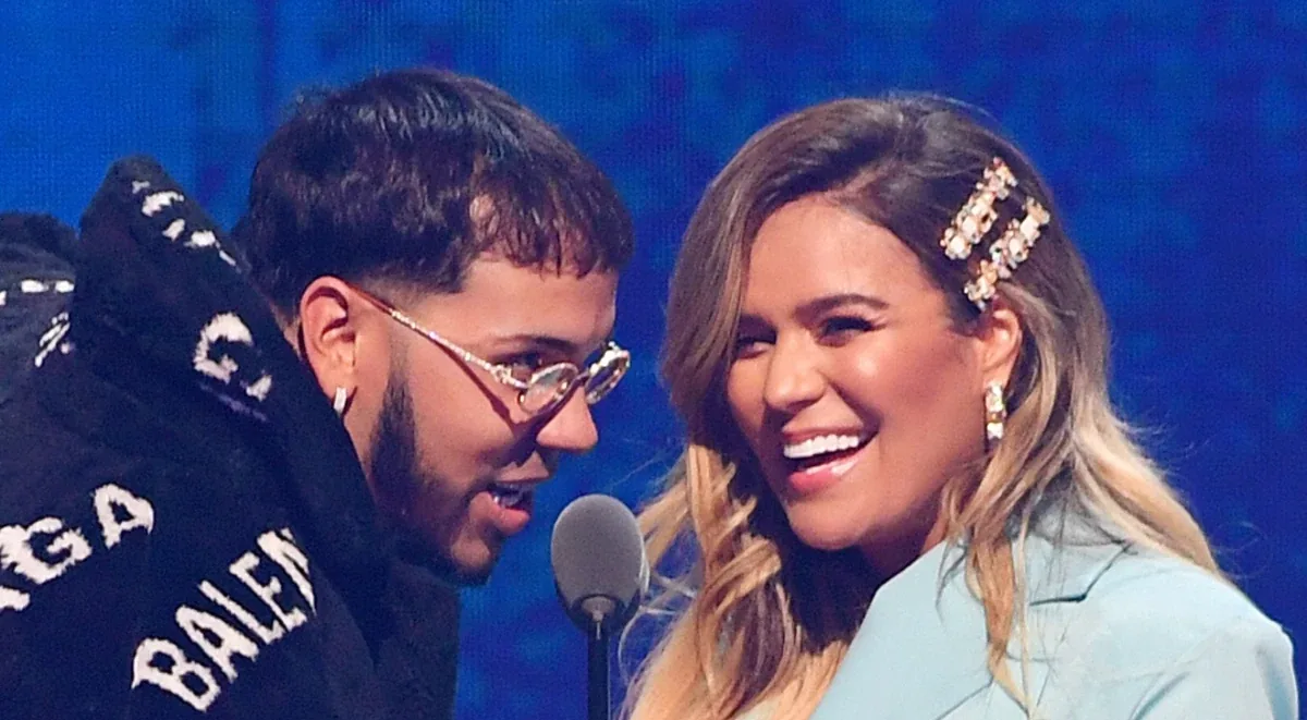 Anuel AA le Pide a Karol G Desbloquearlo Anuel AA le Pide a Karol G Desbloquearlo